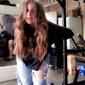 Meet your Posher, Yasmine